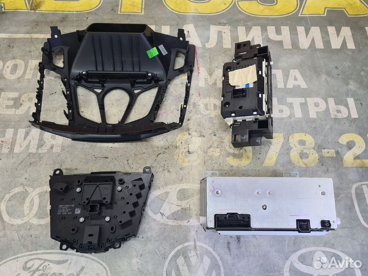 Штатная магнитола Ford Focus 3 комплект