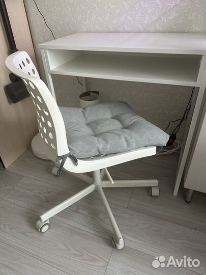 Стол письменный, стул IKEA