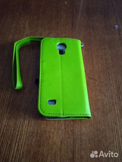 Чехлы и бампера на смартфон,планшет