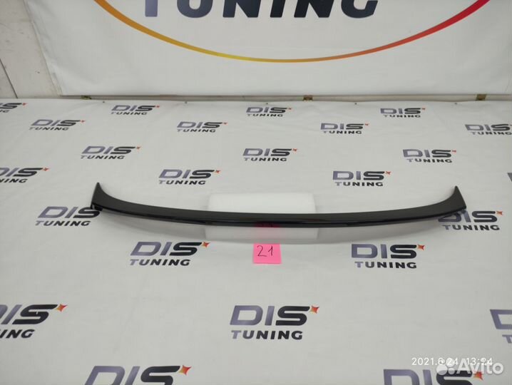 Спойлер на крышку багажника Camry 70