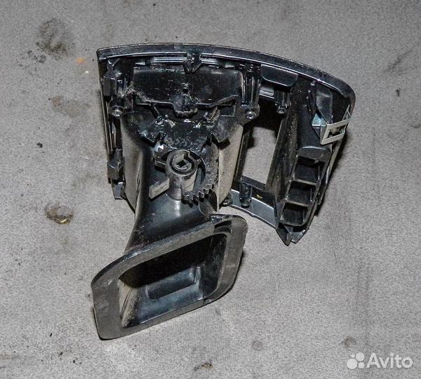 Дефлектор воздушный левый Fiat Albea (Альбеа)