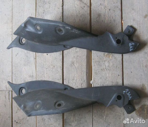 Обшивка арки заднего колеса R, L VW Golf 2