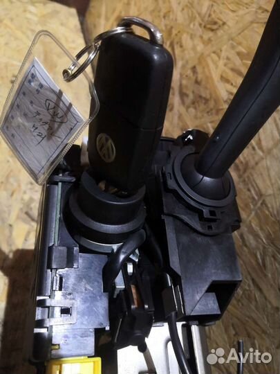 Замок Зажигания с ключом Volkswagen Tiguan 1