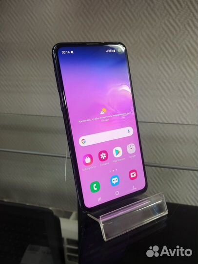 Смартфон Samsung Galaxy S10e 128Гб