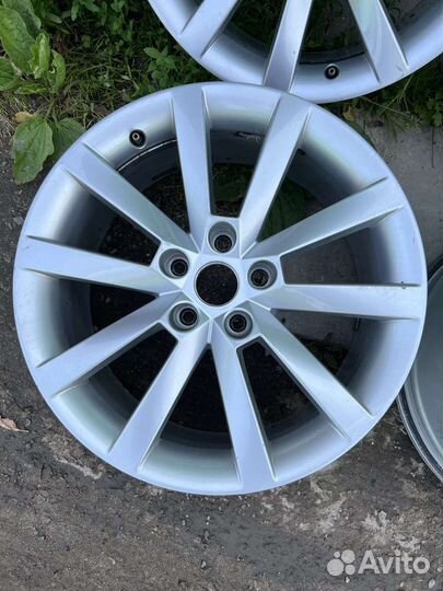 Диски оригинал skoda alaris R18
