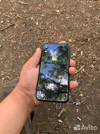 iPhone Xr, 64 ГБ