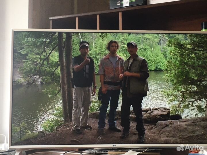 Телевизор smart tv 49 LG