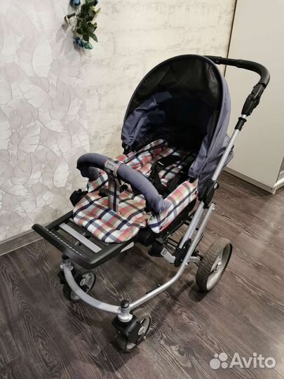 Коляска Teutonia