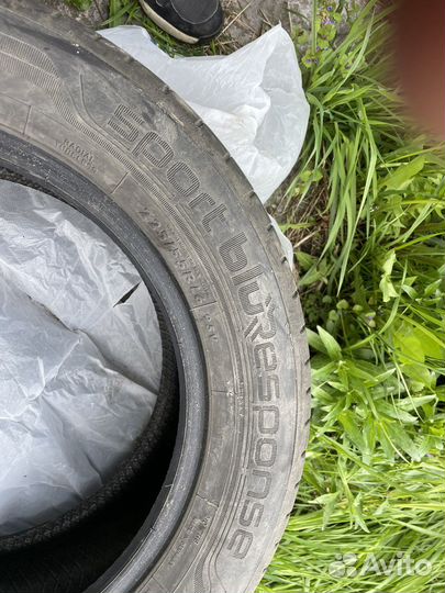 Dunlop Sport BluResponse 225/55 R16