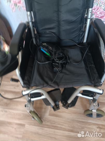Электрическая инвалидная коляска бу