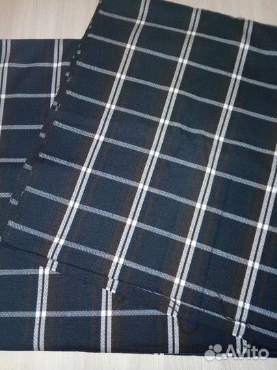 Новый костюмный отрез 1м. х 5м. клетка на ткани