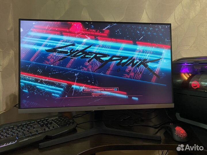 Монитор Samsung 4к 28 дюймов IPS