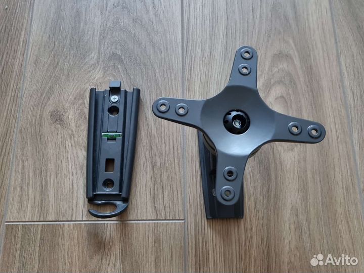 Кронштейн для телевизора на стену