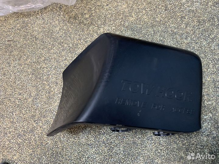 Заглушка буксировочного крюка Subaru Outback B12