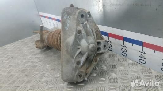 Стойка передняя левая volkswagen touareg 7L (UNP09K501)