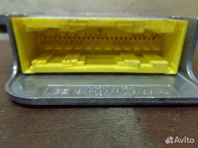 Эбу подушек безопасности Volkswagen Golf 4 1J 6Q0909605A