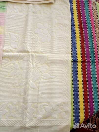 Махровые полотенца и простынь новые, СССР