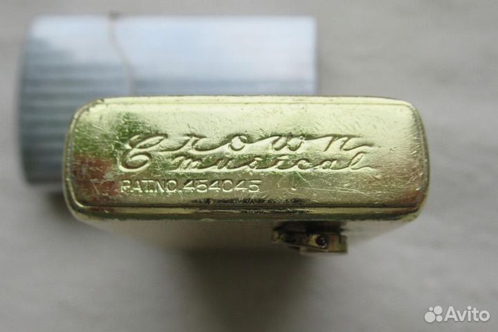 Зажигалки бензиновые винтажные