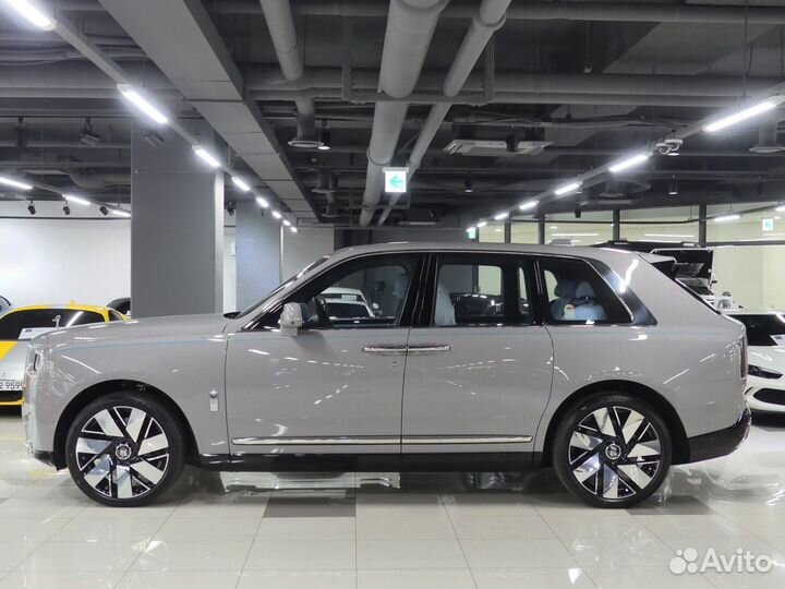 Rolls-Royce Cullinan 6.7 AT, 2025, 42 км