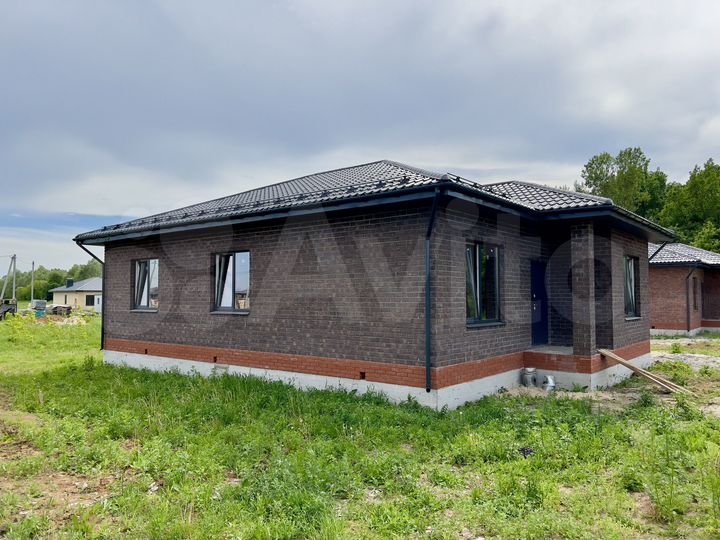 Дом 107,7 м² на участке 10 сот.