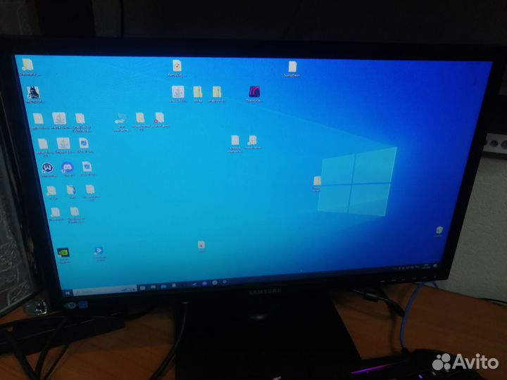 Монитор samsung ls22c20k