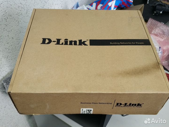 Коммутатор D-Link DGS-1100-16V2 новый