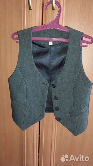 Школьный костюм на девочку