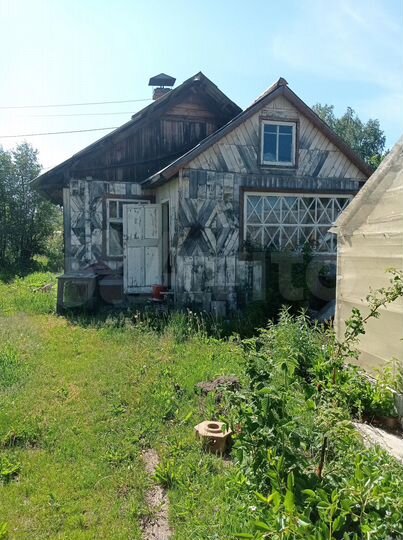Дом 35 м² на участке 8 сот.