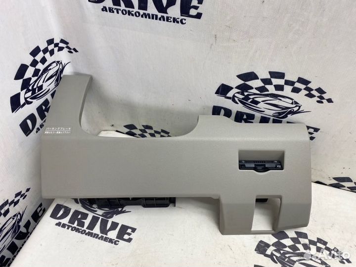 Консоль под рулевой колонкой Toyota Passo M700A