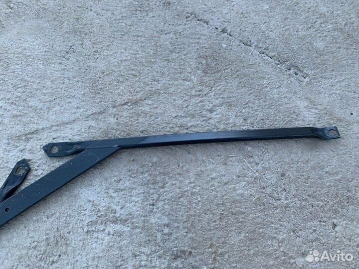 Распорка кузова Bmw 3 Gt F34 N47D20C 2014