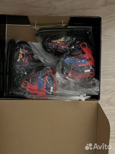 Коньки человек паук