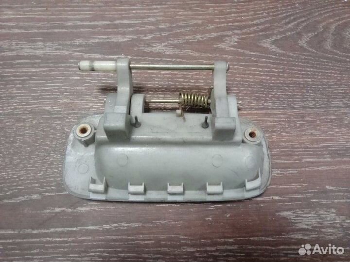 Ручка двери внешняя задняя левая Toyota Vista SV40