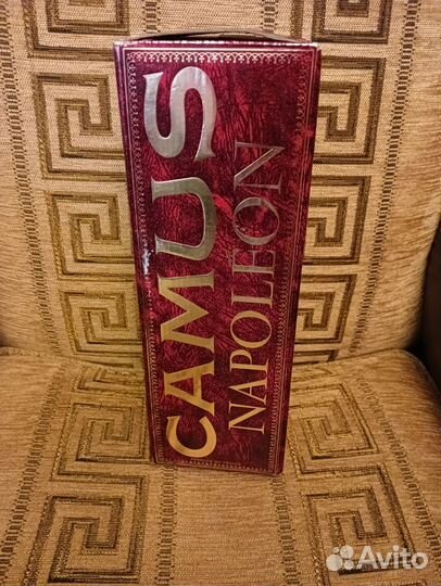 Коробки из-под коньяка