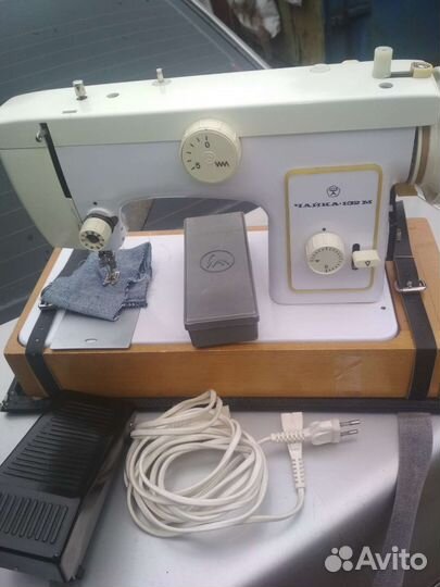 Швейная машина Чайка 132м