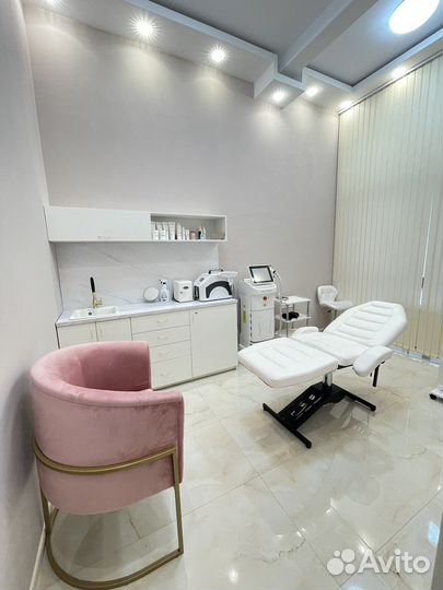 Косметолог с мед образованием