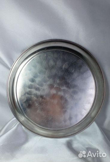 Серебряный поднос