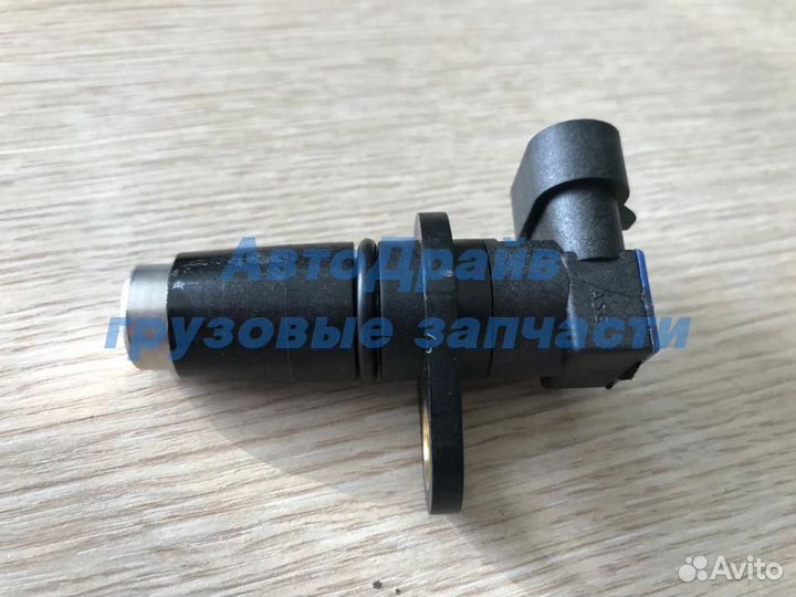 Датчик скорости кпп ZF 16S109 16S150