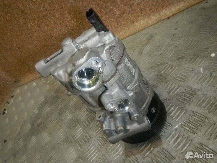 Компрессор кондиционера Volkswagen Golf