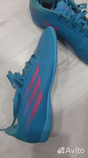 Футбольные бутсы кроссовки