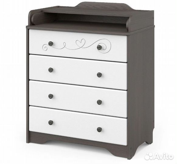 Пеленальный комод с узором на фасаде