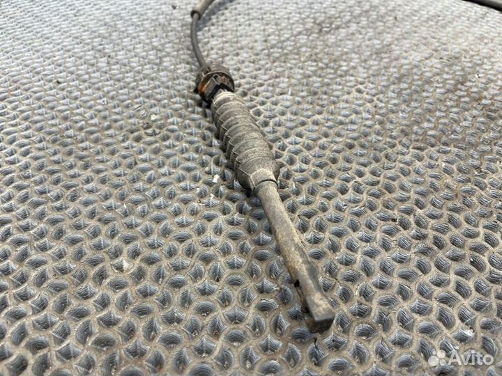 Трос кикдаун Dodge Voyager 3/Caravan 3 2.4 EDZ