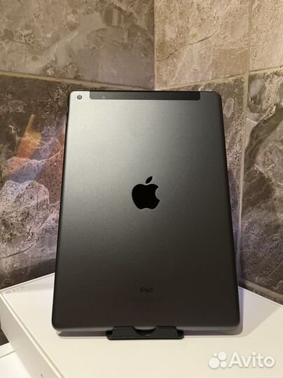 iPad 8 2020 LTE+wifi 32g