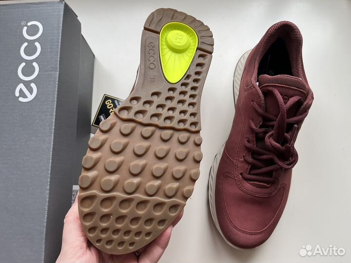 Новые кроссовки ecco exostride W