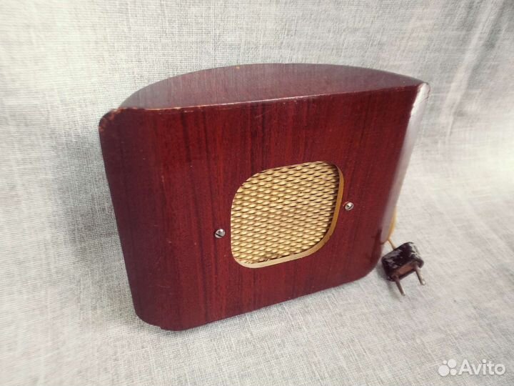 Радиоточка 0,25-гд-III-3. Деревянный корпус. СССР