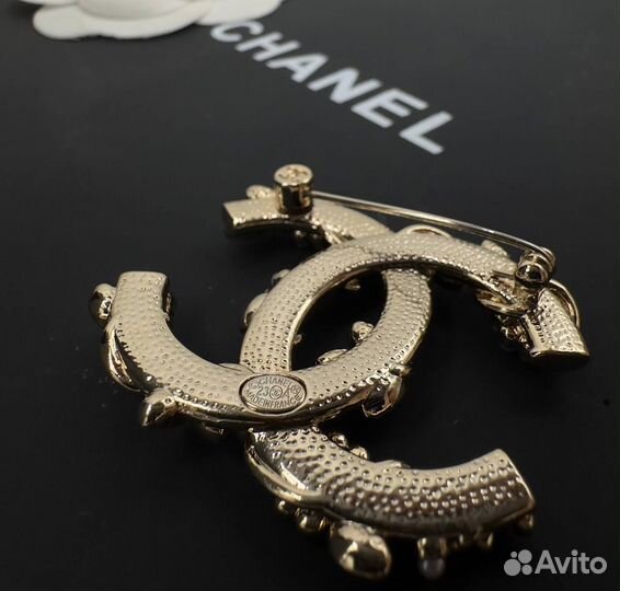 Брошь,серьги,кулон Chanel