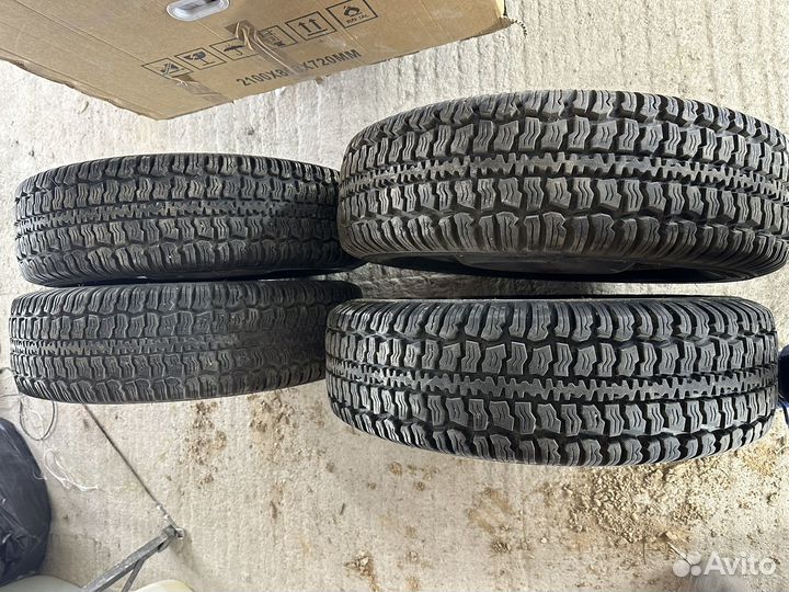 Колёся на ниву, УАЗ