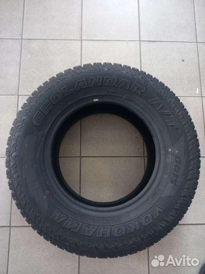 Yokohama Geolandar A/T G015 245/70 R16