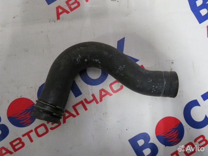 Патрубок радиатора Низ subaru legacy BD9, BG9 EJ25