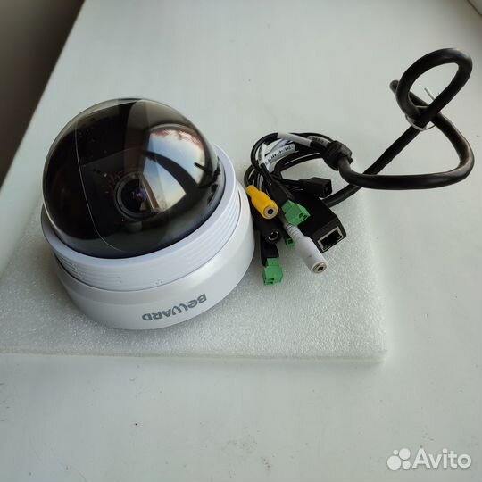 Камера видеонаблюдения купольная