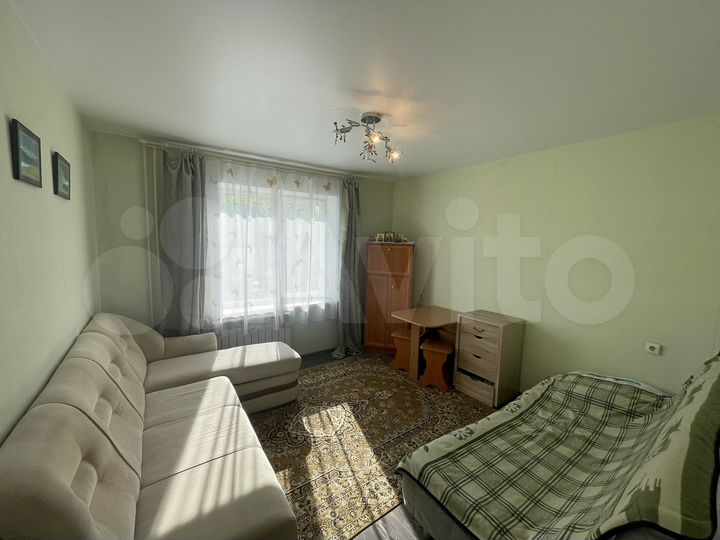 2-к. квартира, 61 м², 1/10 эт.